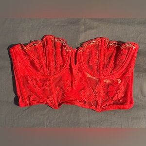 Elegant Red Lace Bustier
